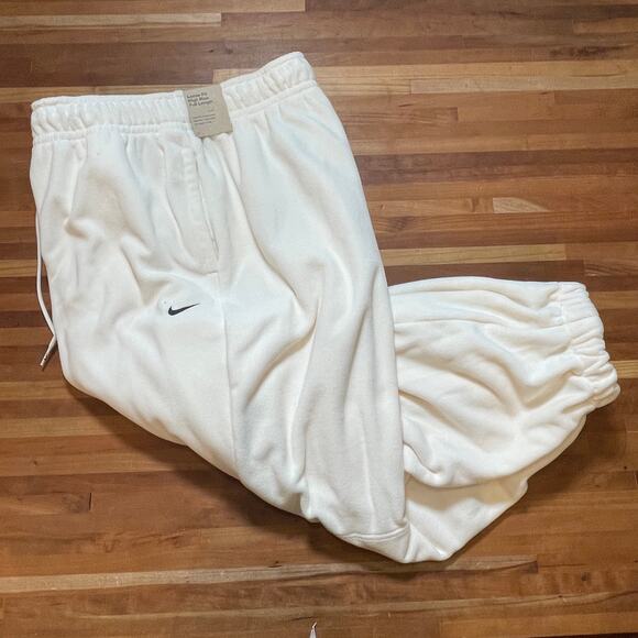 Nike Women's One Thermafit Pants  2X cream - Picture 1 of 8